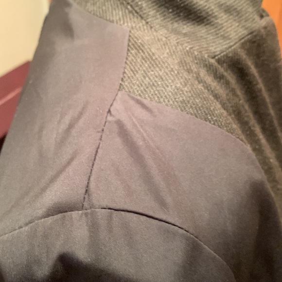 6/$20 The Limited Beautiful Houndstooth Olive Blazer 2 front Pockets EUC Size M - Picture 12 of 16